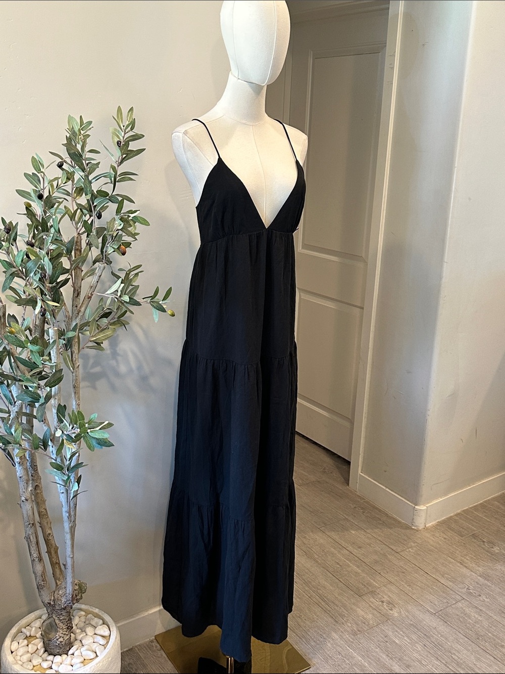 Princess Polly Chelsea Tiered Lace-Up Back Maxi Dress New! - Picture 9 of 10